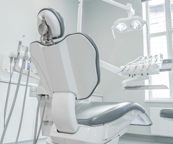 Matériel et équipement d'occasion pour cabinet dentiste sur la métropole Lilloise
