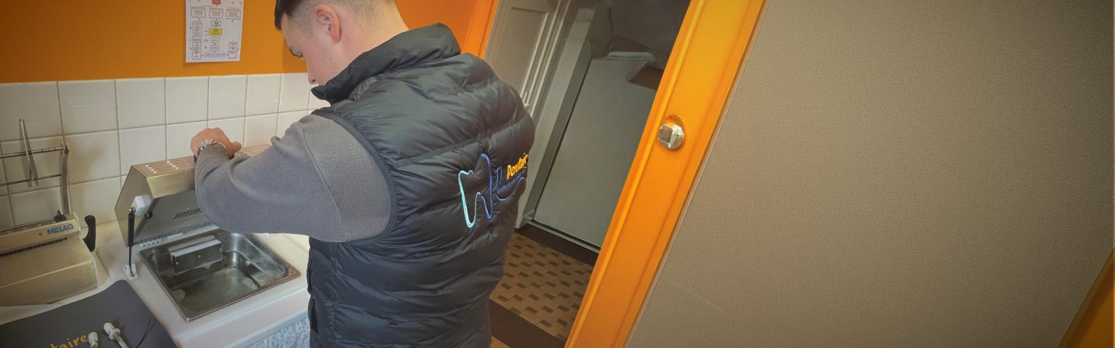 Réparation d'un nettoyeur à haute pression dans un cabinet dentaire à Dunkerque
